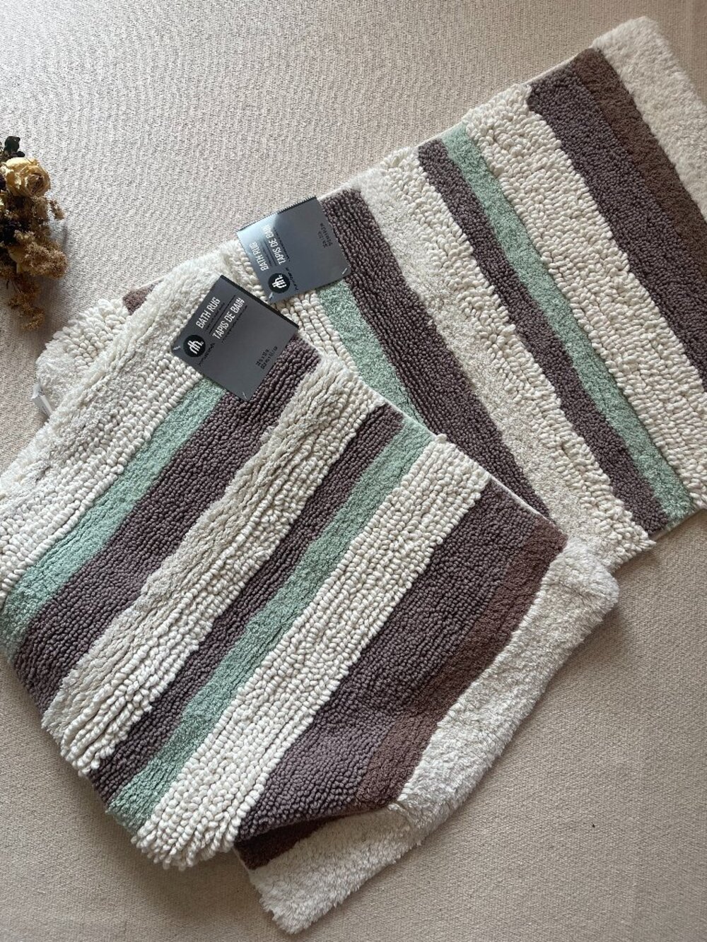 Hometrends 2-Piece Striped Bath Mat Set - New With Tags
